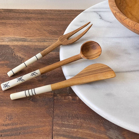Simple Batik Olive Wood Appetizer Utensils