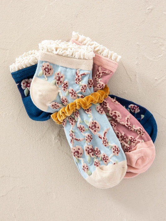 Blossom Ankle Socks & Scrunchie