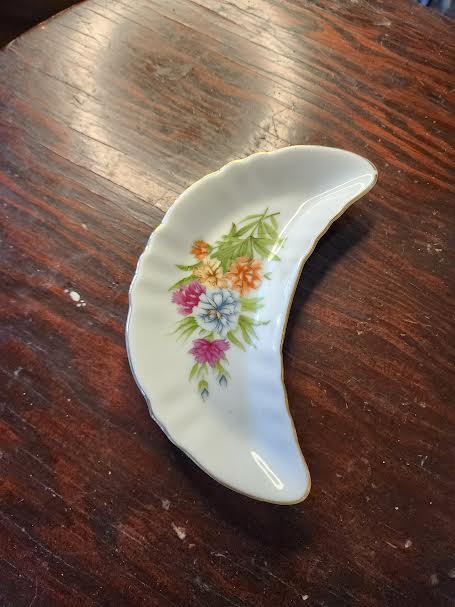 Bone Dishes