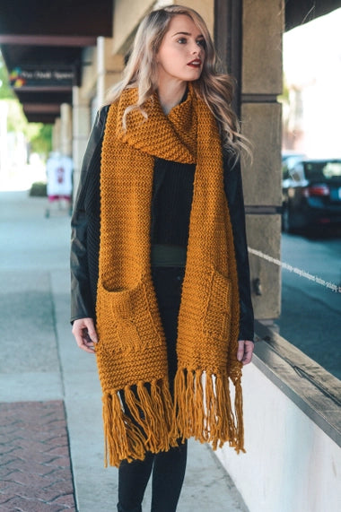 Oversized Two Pocket Tassel Scarf