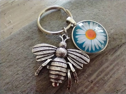 Daisy Bumble Bee Key Chain Summer