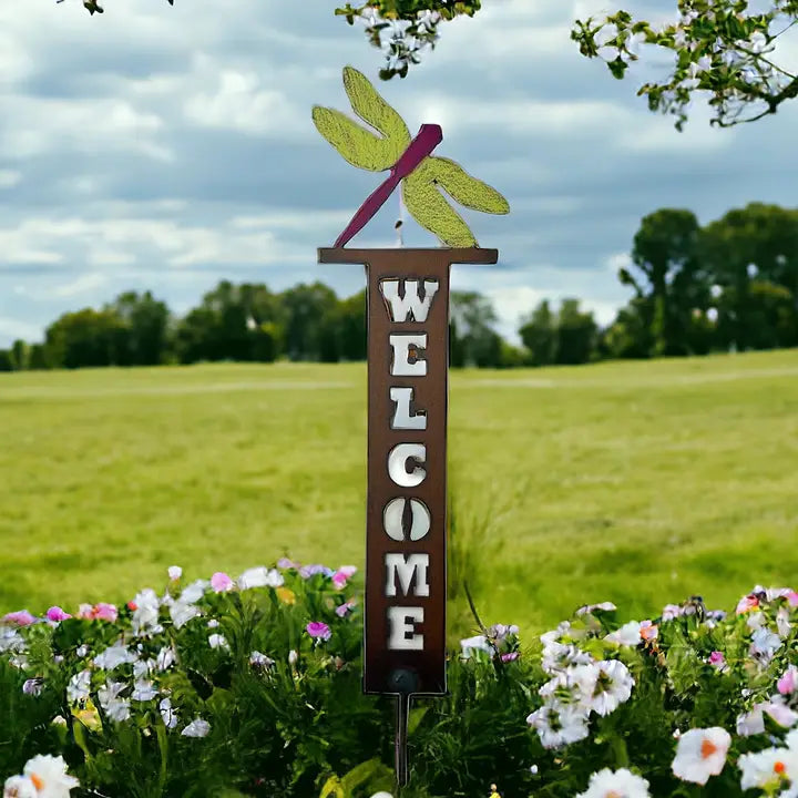 Cute Dragonfly Welcome Sign Plant Stake